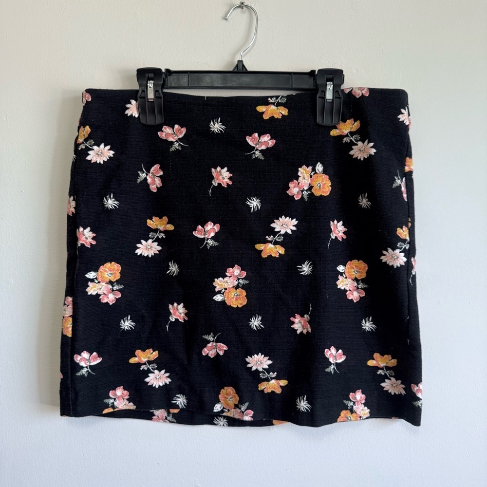 LOFT Outlet Floral Jacquard Mini Skirt Black Size 16 Pink Yellow Flowers